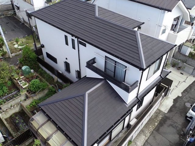 稲美町で屋根カバー工事が完了